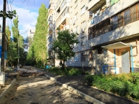 Volgograd, Dvinskaya St, 房屋 12. 公寓楼