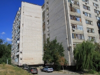 Волгоград, улица Пархоменко, дом 61. многоквартирный дом