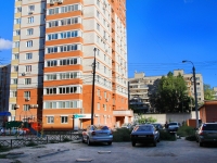 Волгоград, улица Ткачёва, дом 17. многоквартирный дом