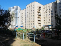 Volgograd, Chirosima St, 房屋 14. 公寓楼