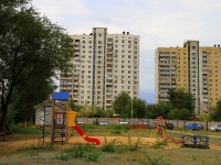 Volgograd, St Istoricheskaya, house 140. Apartment house