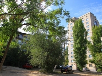 Volgograd, st Krasnopolyanskaya, house 26. Apartment house