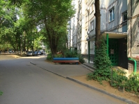 Volgograd, 51 Gvardeyskoy Divizii St, house 44. Apartment house