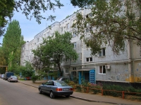 Volgograd, 51 Gvardeyskoy Divizii St, house 63. Apartment house