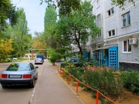 Volgograd, 51 Gvardeyskoy Divizii St, 房屋 63. 公寓楼