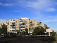 Volgograd, Geroev Stalingrada Ave, 房屋 37. 公寓楼