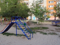 Volgograd, Geroev Stalingrada Ave, house 48. Apartment house