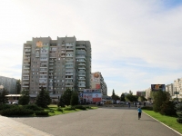 Volgograd, Geroev Stalingrada Ave, house 50. Apartment house