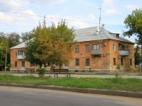 隔壁房屋: avenue. Stoletov, 房屋 23. 公寓楼