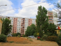 Волгоград, улица Панферова, дом 14. многоквартирный дом