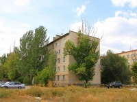 Volgograd, Zernogradskaya st, 房屋 1А. 公寓楼