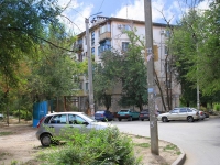 Volgograd, st Raboche-Krestyanskaya, house 45. Apartment house