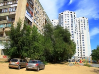 Волгоград, улица Лавочкина, дом 10А. многоквартирный дом