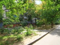 Волгоград, улица Лавочкина, дом 12. многоквартирный дом