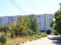 Волгоград, улица Кузнецкая, дом 73. многоквартирный дом