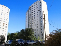 Volgograd, st Sukhov, house 21. Apartment house