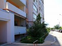 Volgograd, Naberezhnaya Volzhskoy Flotilii st, house 6. Apartment house