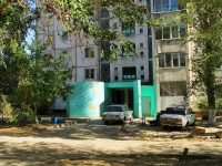 Волгоград, улица Гороховцев, дом 12. многоквартирный дом