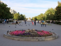 Volgograd, public garden Бульвар Фридриха ЭнгельсаEngels blvd, public garden Бульвар Фридриха Энгельса