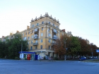 Volgograd, German Titov st, house 2. Apartment house