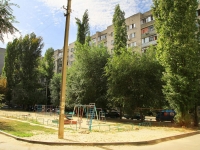 Волгоград, улица Генерала Штеменко, дом 64. многоквартирный дом