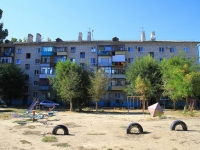 Volgograd, Kuznetsov st, 房屋 52. 公寓楼