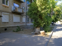 Волгоград, улица 64 Армии, дом 6. многоквартирный дом