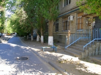 Волгоград, улица 64 Армии, дом 83. многоквартирный дом