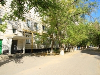 Волгоград, улица Кирова, дом 127. многоквартирный дом