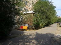 Волгоград, улица Маршала Ерёменко, дом 72. многоквартирный дом