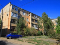 Volzhsky,  87 Gvardeyskoy Divizii, house 41. Apartment house