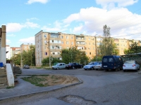 Volzhsky, Druzhby st, house 58. Apartment house