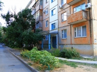 Volzhsky, Druzhby st, house 58. Apartment house