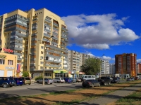 Volzhsky, Druzhby st, house 87. Apartment house