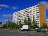 Volzhsky, st Karbyshev, house 151. Apartment house