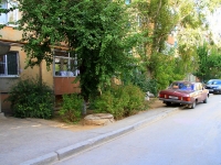 Volzhsky, Karbyshev st, house 154. Apartment house