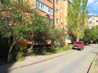 Volzhsky, Karbyshev st, house 156. Apartment house