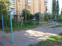 Volzhsky, Karbyshev st, house 85. Apartment house
