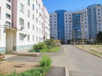 Volzhsky, Karbyshev st, house 93. Apartment house