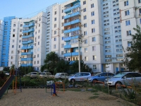 Volzhsky, Karbyshev st, house 95. Apartment house