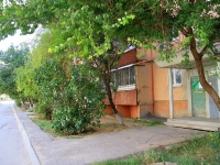 Volzhsky, Olomoutskaya st, house 12. Apartment house
