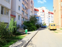 Volzhsky, Olomoutskaya st, house 14. Apartment house