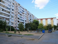 Volzhsky, st Olomoutskaya, house 28. Private house