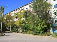 Volzhsky, Pionerskaya st, house 6. Apartment house