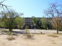 Volzhsky, st Pionerskaya, house 16. Apartment house