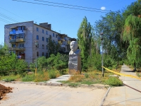 Gorodishche, monument В.И. ЛенинуLenin avenue, monument В.И. Ленину