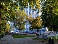 Voronezh, Revolyutsii avenue, 房屋 1А. 写字楼