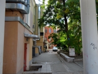 Voronezh, Revolyutsii avenue, house 52. Apartment house