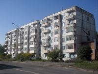 Bratsk, st Gagarin, house 5. Apartment house