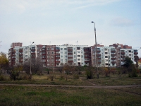 Bratsk, Kosmonavtov blvd, house 3. Apartment house